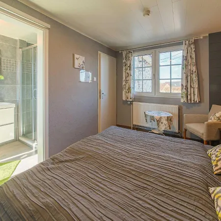 Spacious With Sauna In Waimes Semesterbostad Robertville