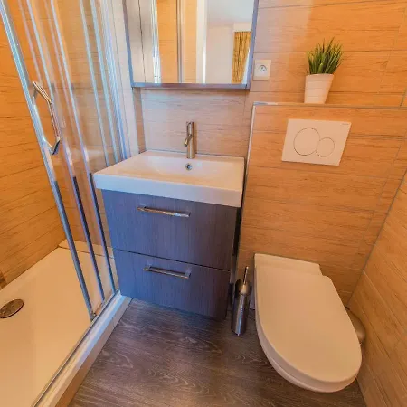 Spacious With Sauna In Waimes *