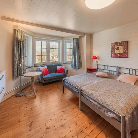 Spacious With Sauna In Waimes Semesterbostad Robertville